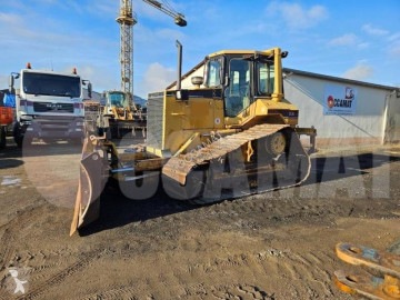 Bulldozer på larvefødder Caterpillar