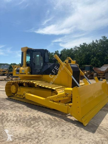 Komatsu D65PX-15