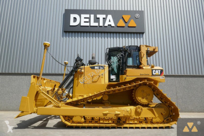 Buldozer na pásech Caterpillar