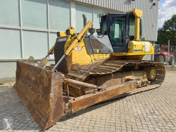 Bulldozer op rupsen Komatsu