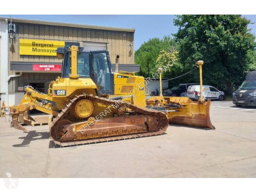 Bulldozer de cadenas Caterpillar