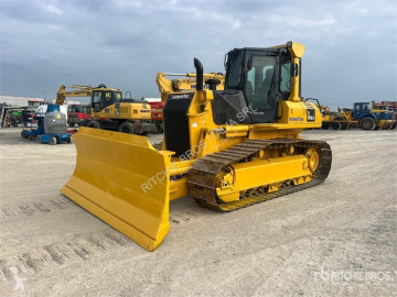 Komatsu lánctalpas buldózer