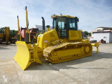 Гусеничный бульдозер Komatsu