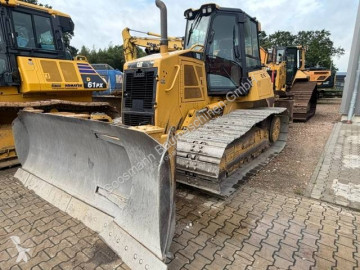 Bulldozer sur chenilles Caterpillar