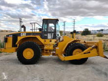 Bulldozer sur chenilles Caterpillar 824 G