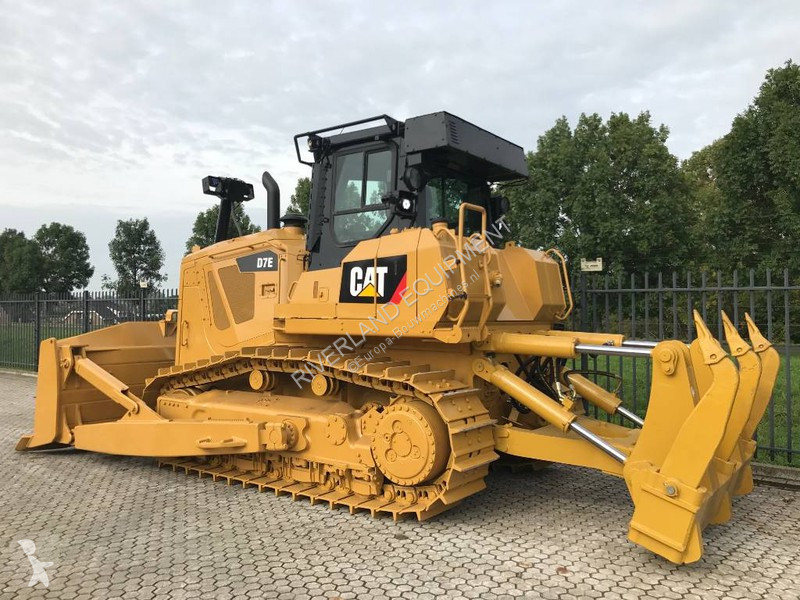 Used Caterpillar D7E bulldozer - n°2705258