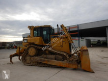 بلدوزر Caterpillar D6