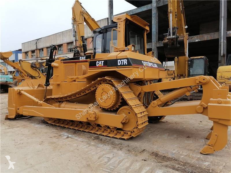 bulldozer caterpillar d7