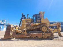 Bulldozer sur chenilles Caterpillar D9T mit Heckaufreißer