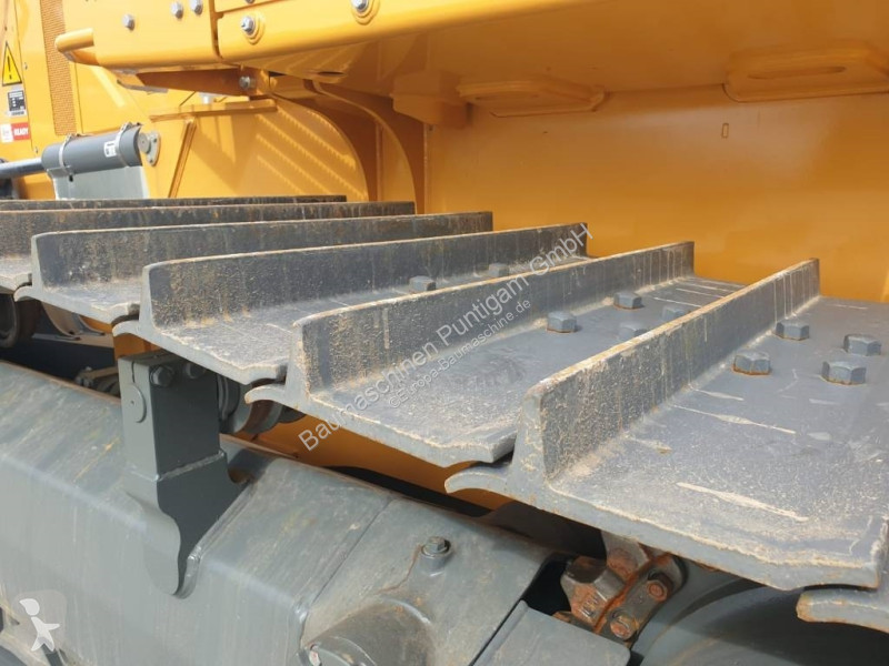 Bulldozer Liebherr PR 726 05 LGP