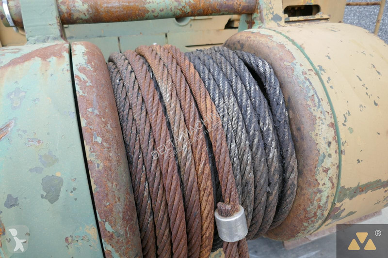 Bulldozer Caterpillar Ex-army