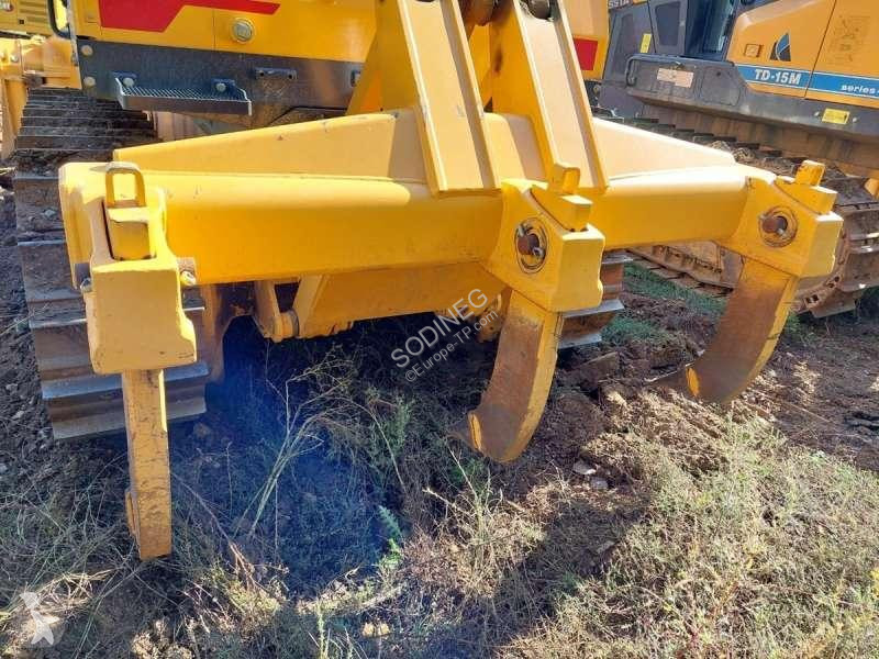 Bulldozer Dressta TD-15M SERIES2