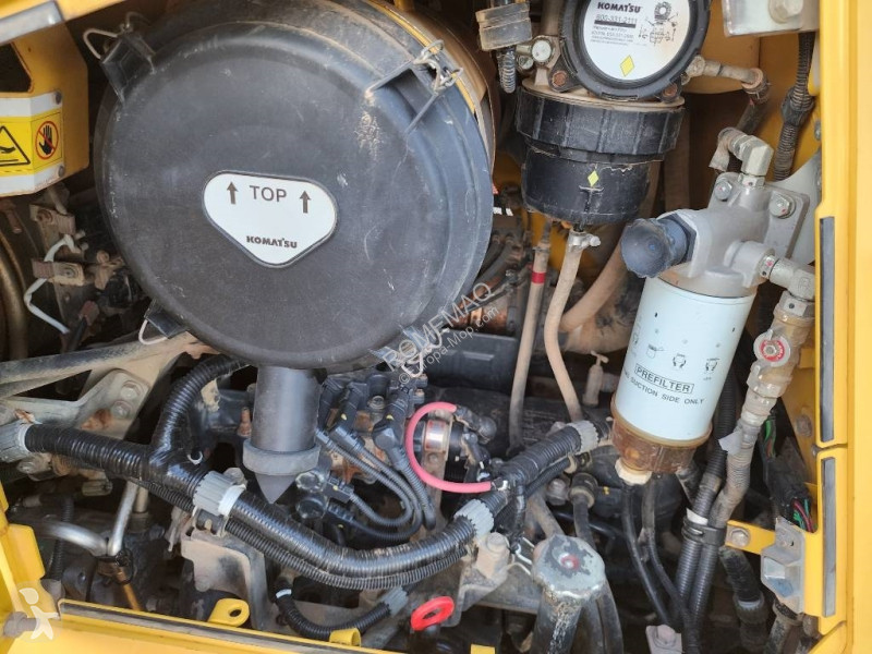 بلدوزر Komatsu PXi-24