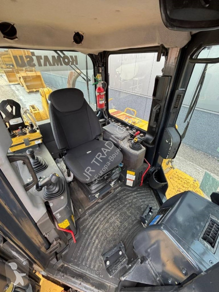 Bulldozer Komatsu AX-6 (c/w REMOTE CONTROL)