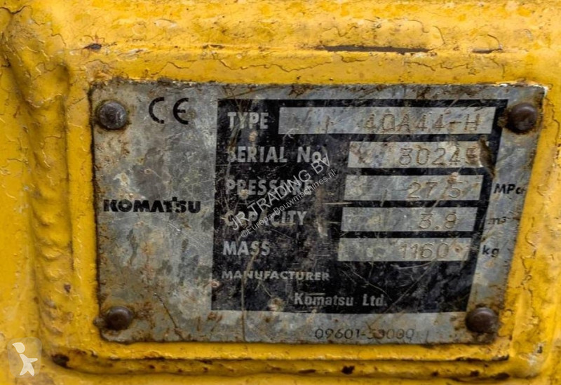 بلدوزر Komatsu PX-23