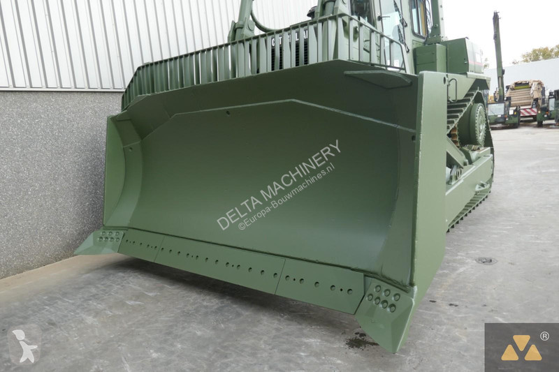 بلدوزر Caterpillar Ex-army