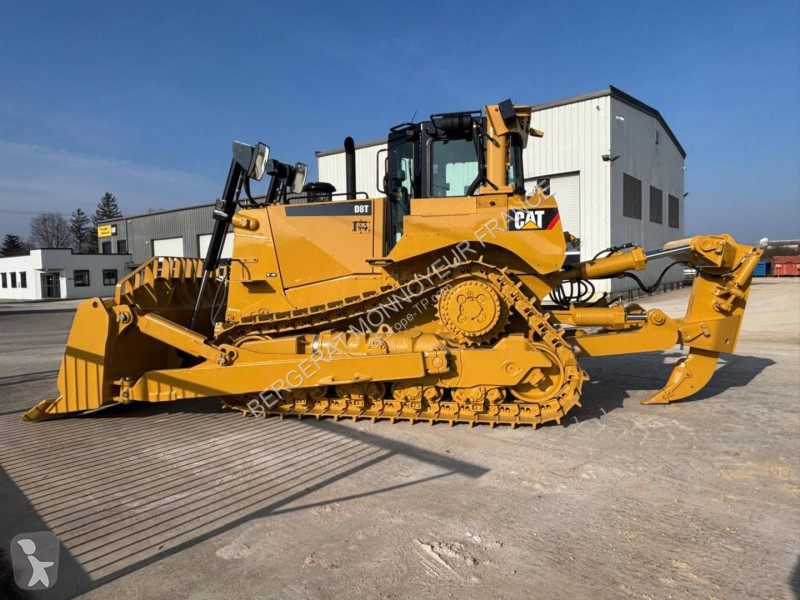 Бульдозер Caterpillar