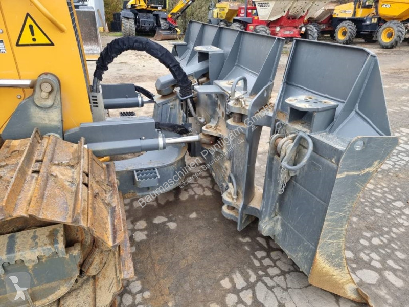 بلدوزر Liebherr PR 716 05 LGP