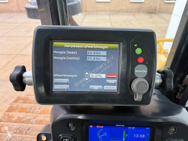 Бульдозер Komatsu i-24 - GPS System / Folding...