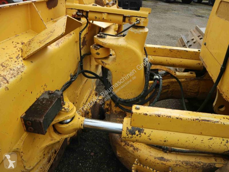 بلدوزر Komatsu D 61 PX-24