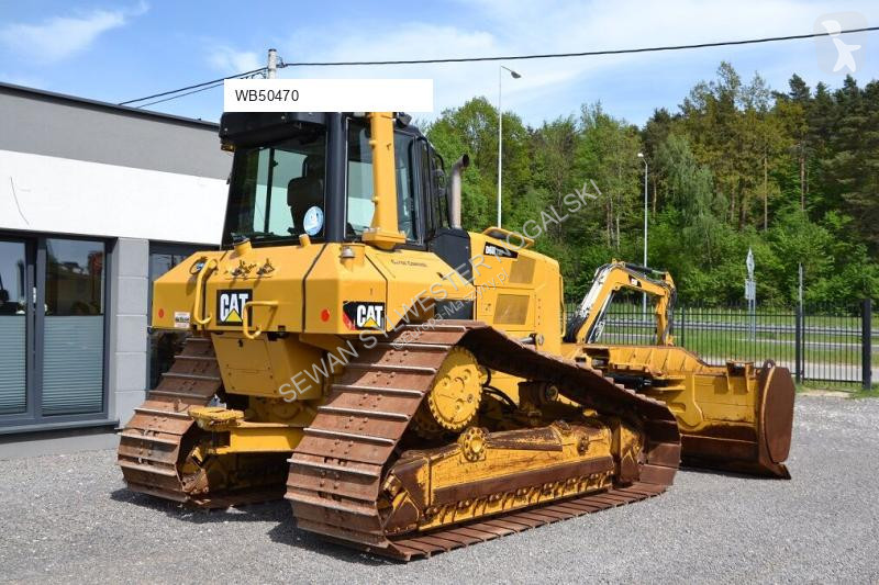 بلدوزر Caterpillar D6N