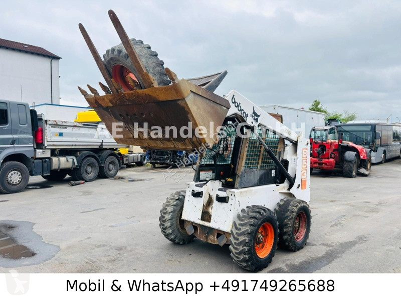 Buldozer Bobcat 853 Kompaktlader...