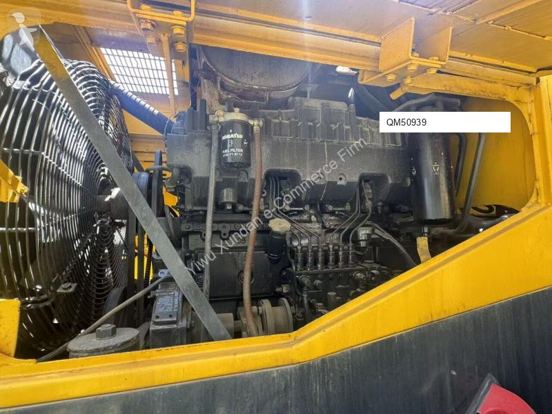 Buldozér Komatsu