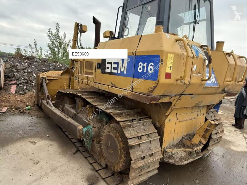 Buldozer SEM 816