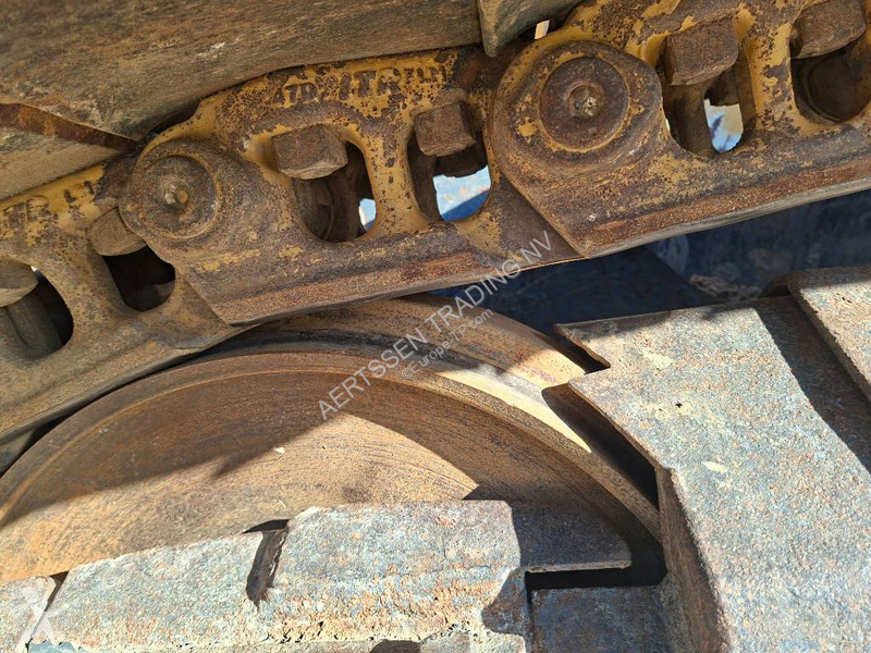 بلدوزر Liebherr