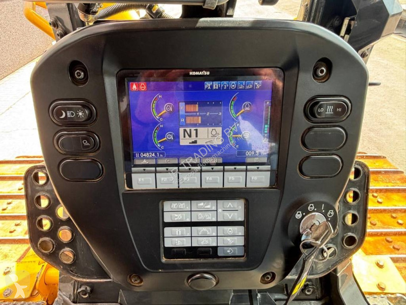 بلدوزر Komatsu D 71 PXi-24EO