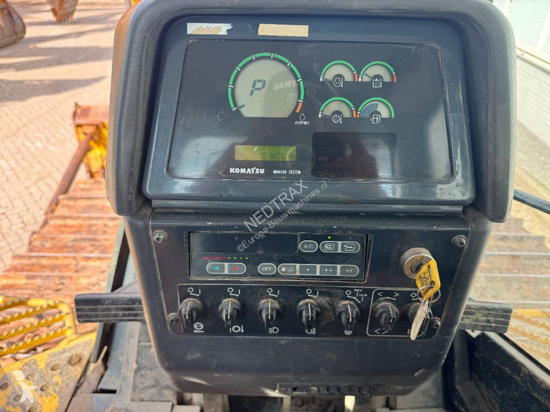 بلدوزر Komatsu PX15