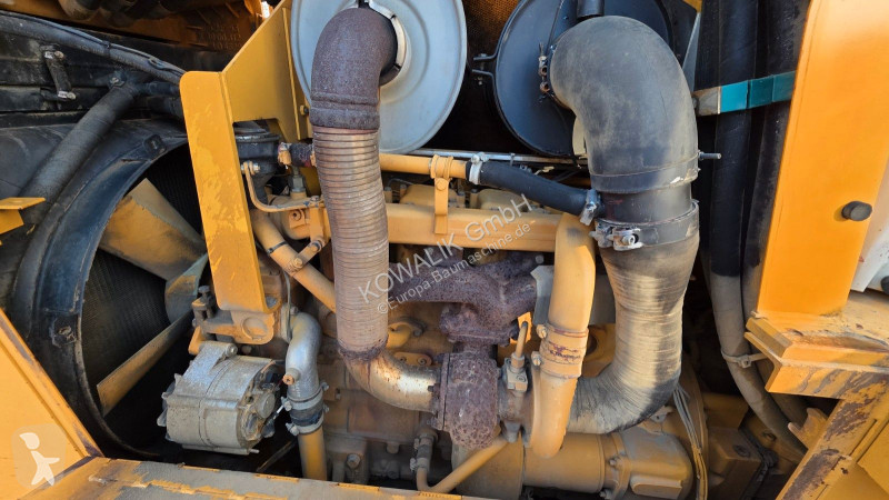 Bulldozer Liebherr 712 Raupe, 2.899h, TOP