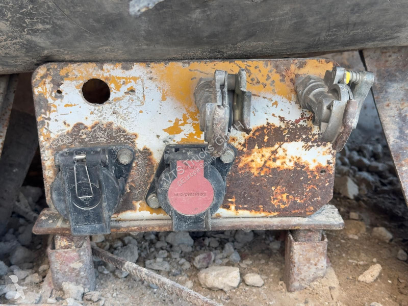 بلدوزر  Extec Screens & Crushers C12...