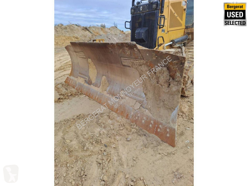 بلدوزر Caterpillar D6 XE
