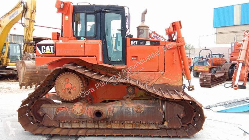 Bulldozer Caterpillar D6T