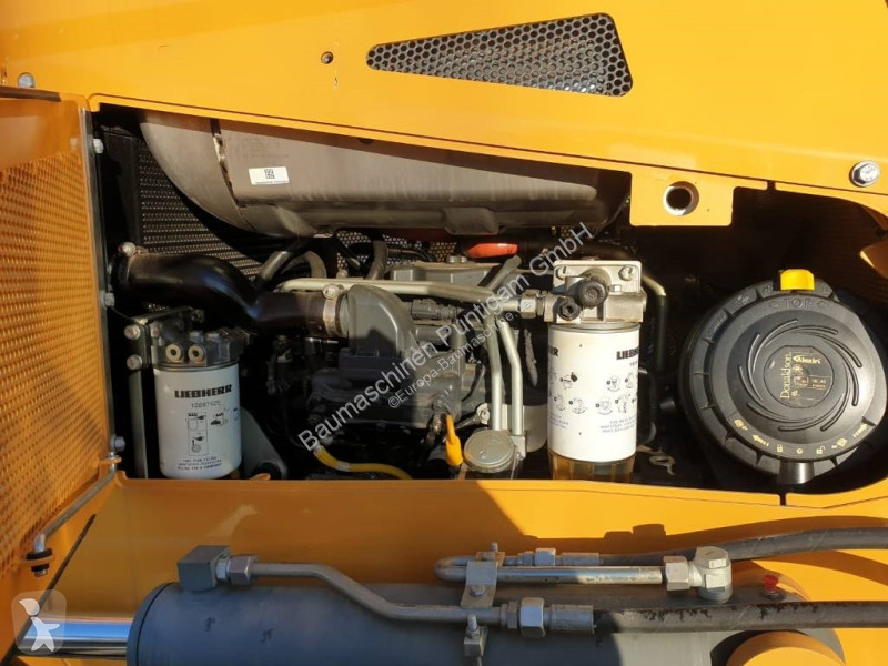 Bulldozer Liebherr PR 716 05 LGP