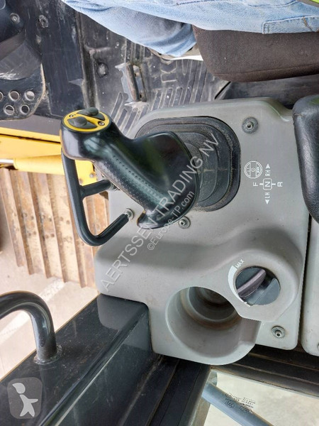 بلدوزر Komatsu PXi-23