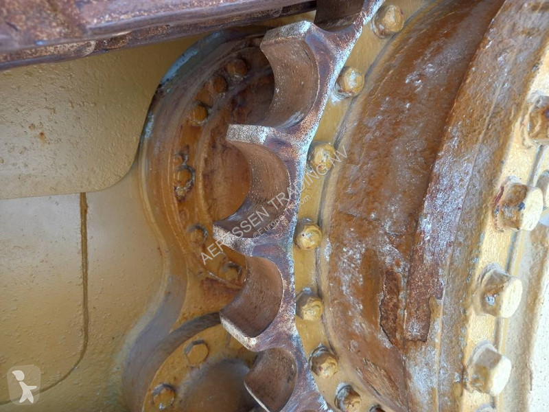 Bulldozer Caterpillar D6T (Abu Dhabi)
