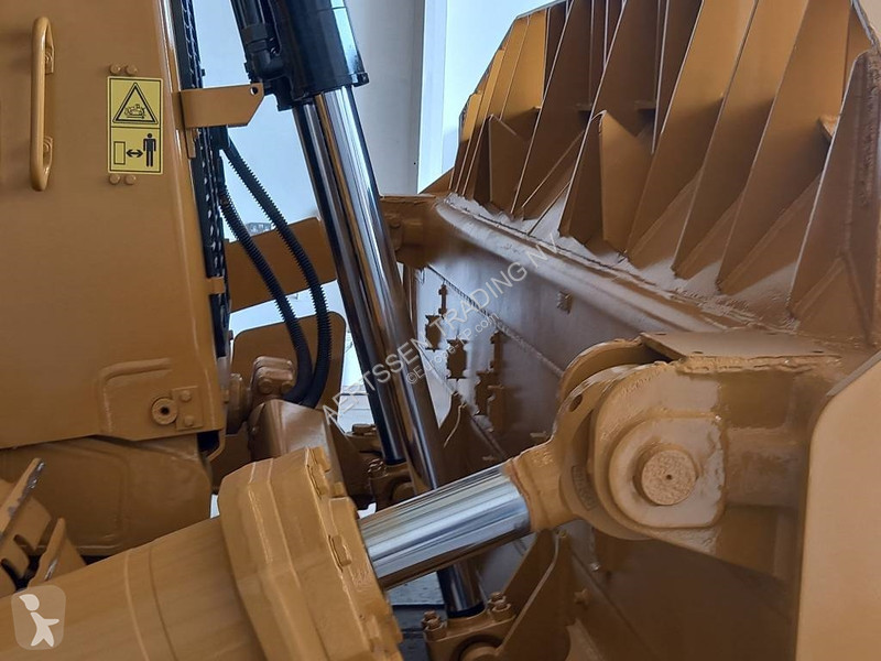 Bulldozer Caterpillar (Abu Dhabi)