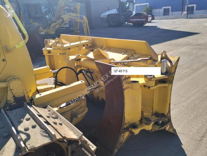 بلدوزر Komatsu 24EO(5061)