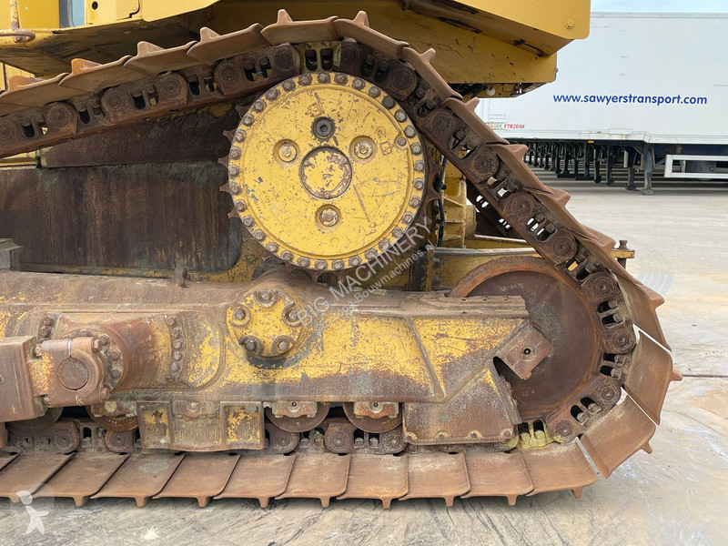 Buldozer Caterpillar D6T