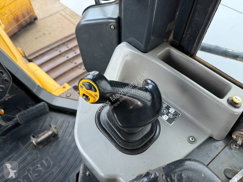Бульдозер Komatsu 24 - 6-Way Blade / Ripper...