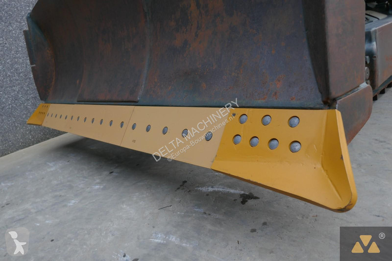 Buldozér Caterpillar Ex-army