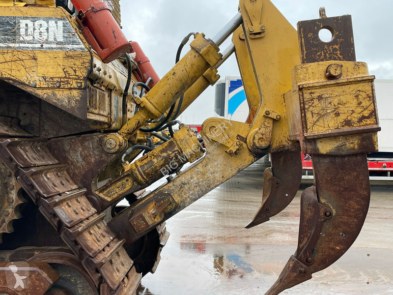 Бульдозер Caterpillar