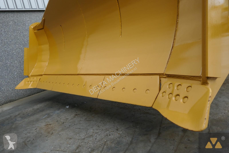 بلدوزر Caterpillar