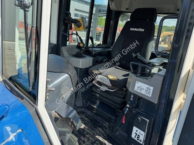 بلدوزر Komatsu PX24