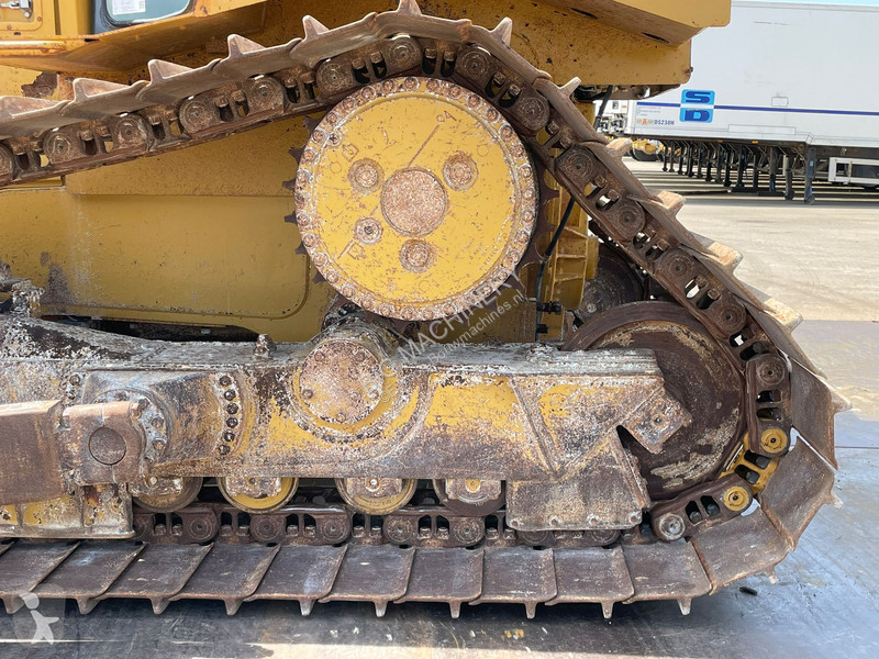 Buldozer Caterpillar D6T