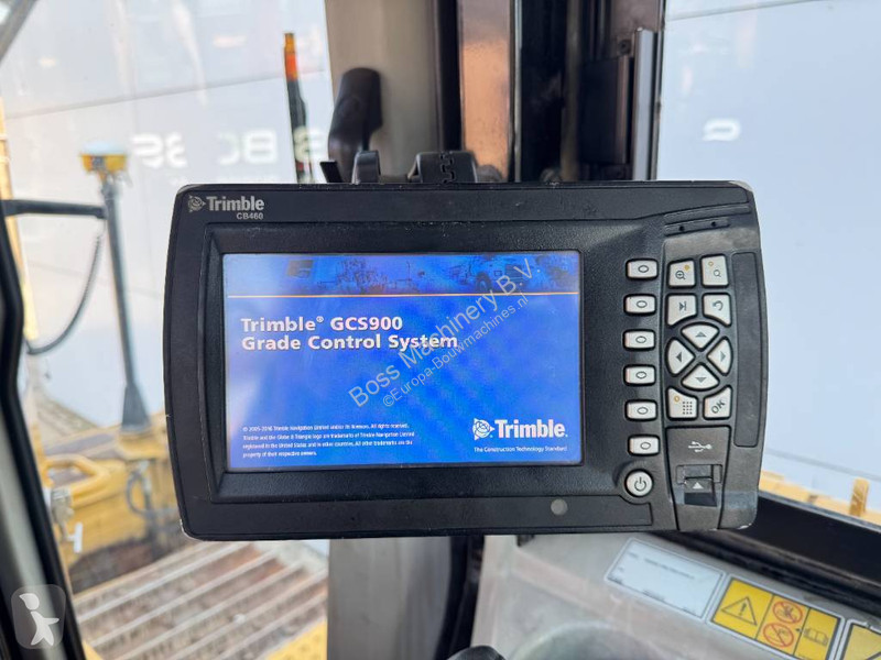 Buldozér Caterpillar D6T LGP - TRIMBLE GPS...