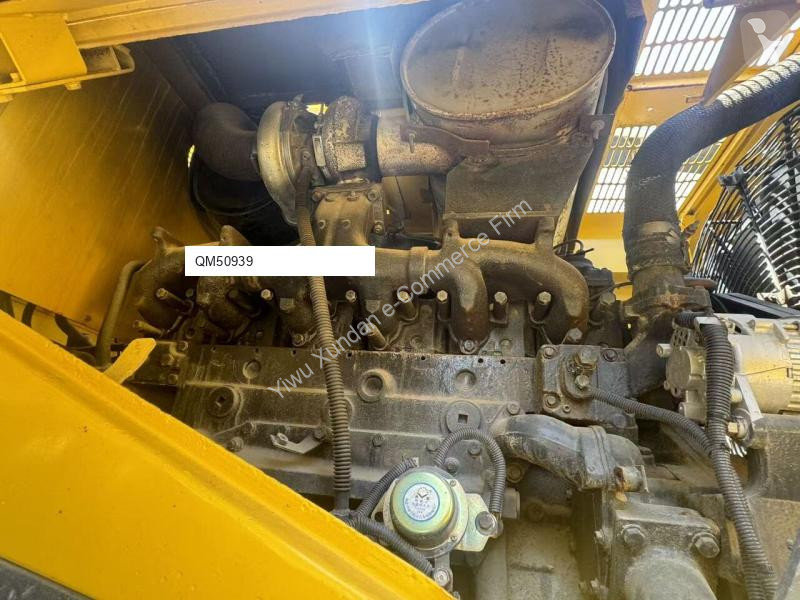 Buldozér Komatsu