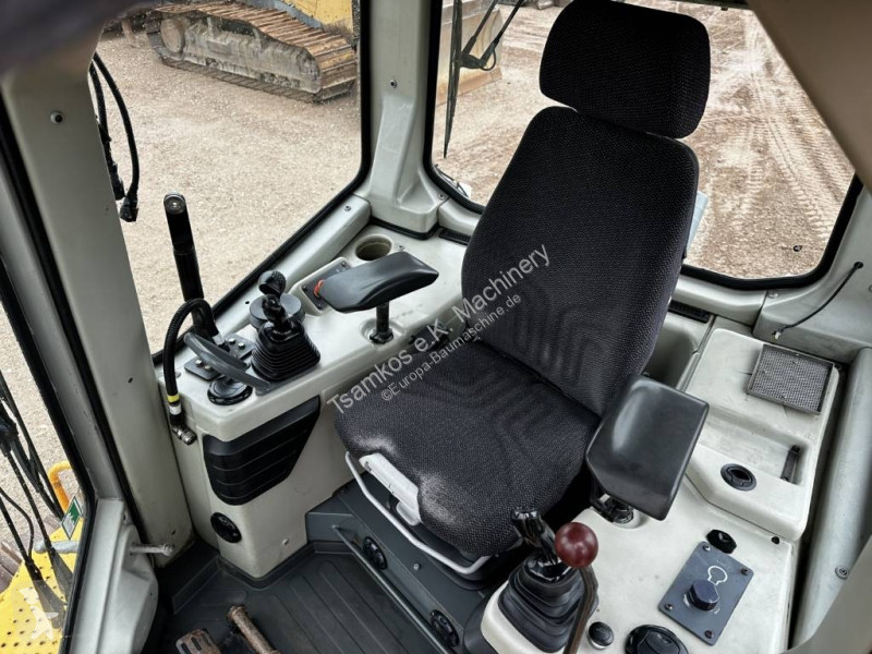 Bulldozer Liebherr Ripper 3Mtr.+Klima Deutsche...